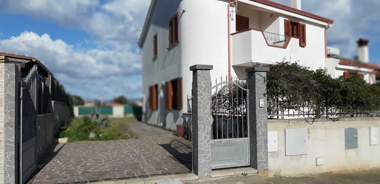 Villa Rosa Sant'Antìoco Eksteriør billede